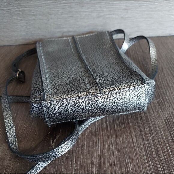 THE SAK WOMEN'S LOS FELIZ MINI CROSSBODY IN DARK SILVER - Picture 4 of 9